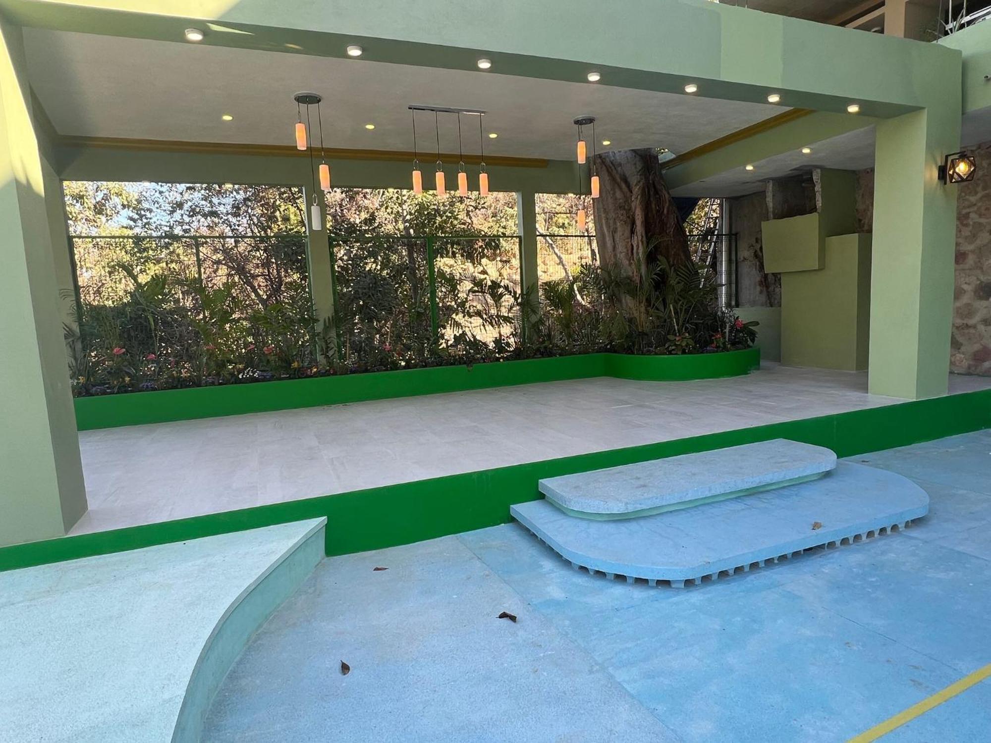 Family Vacation Home, 10 Miles From Downtown Pv Romantic Zone, Ocean Frontage *
