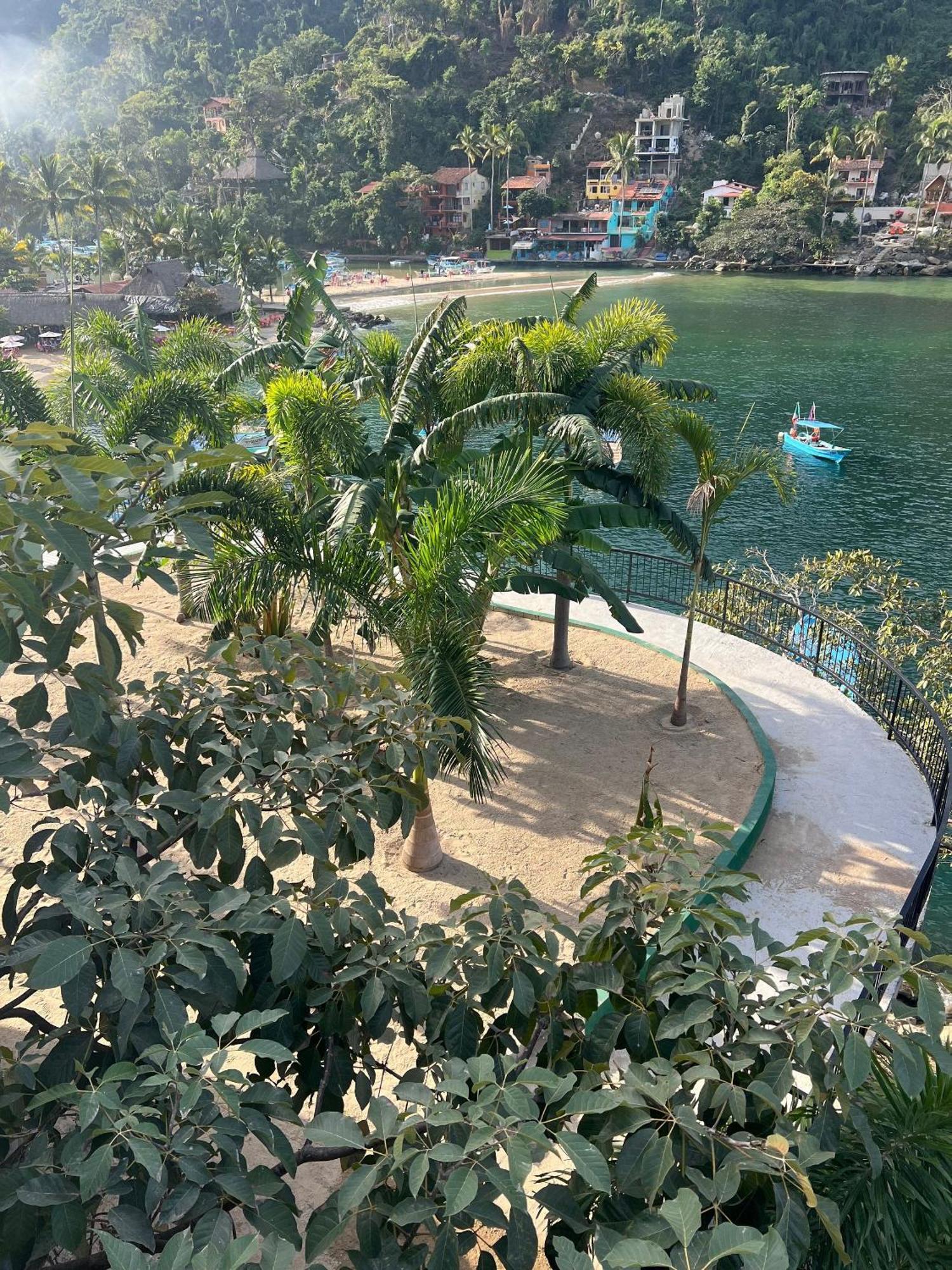 Family Vacation Home, 10 Miles From Downtown Pv Romantic Zone, Ocean Frontage * Puerto Vallarta