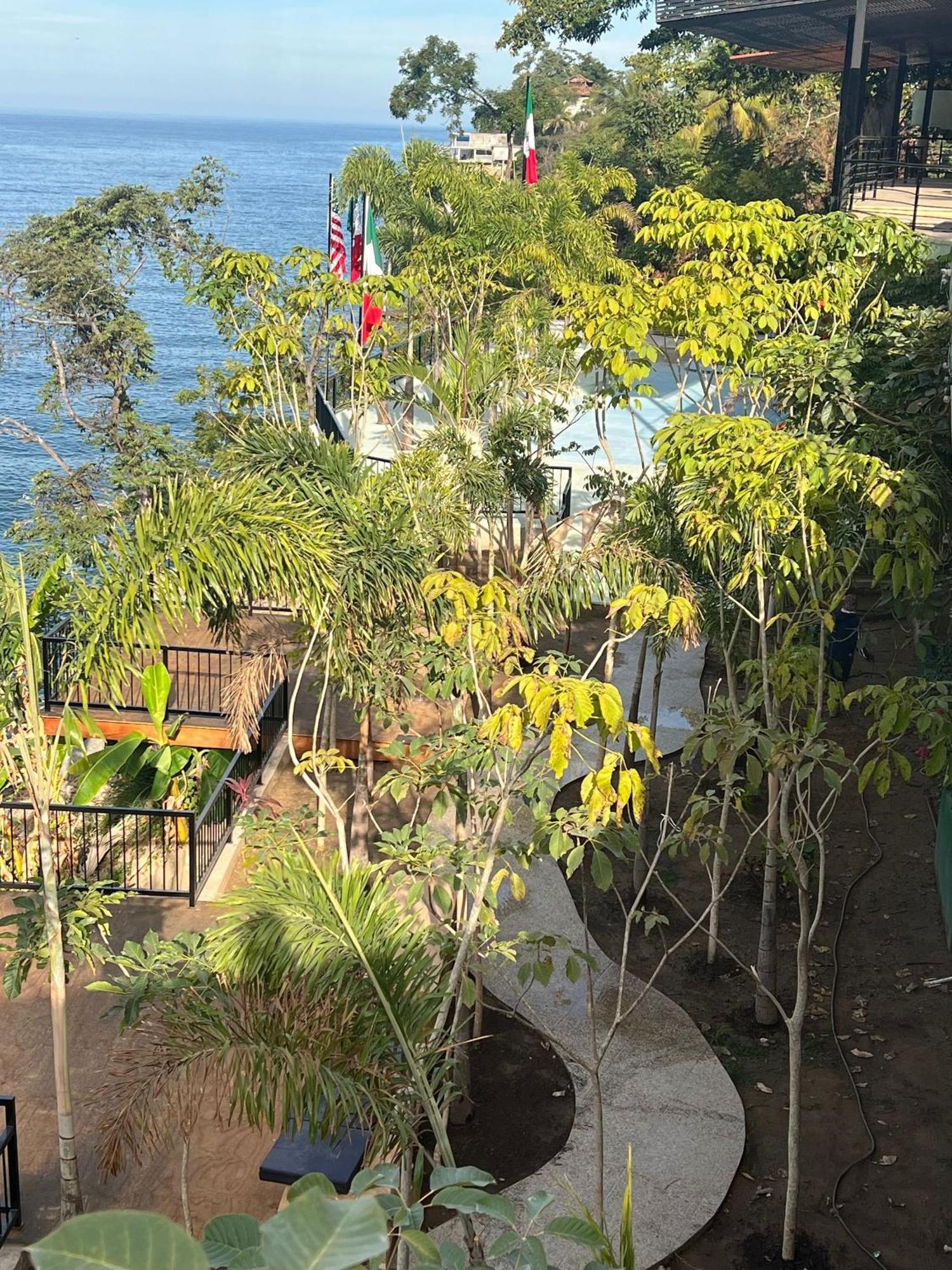 Apartment Family Vacation Home, 10 Miles From Downtown Pv Romantic Zone, Ocean Frontage Puerto Vallarta