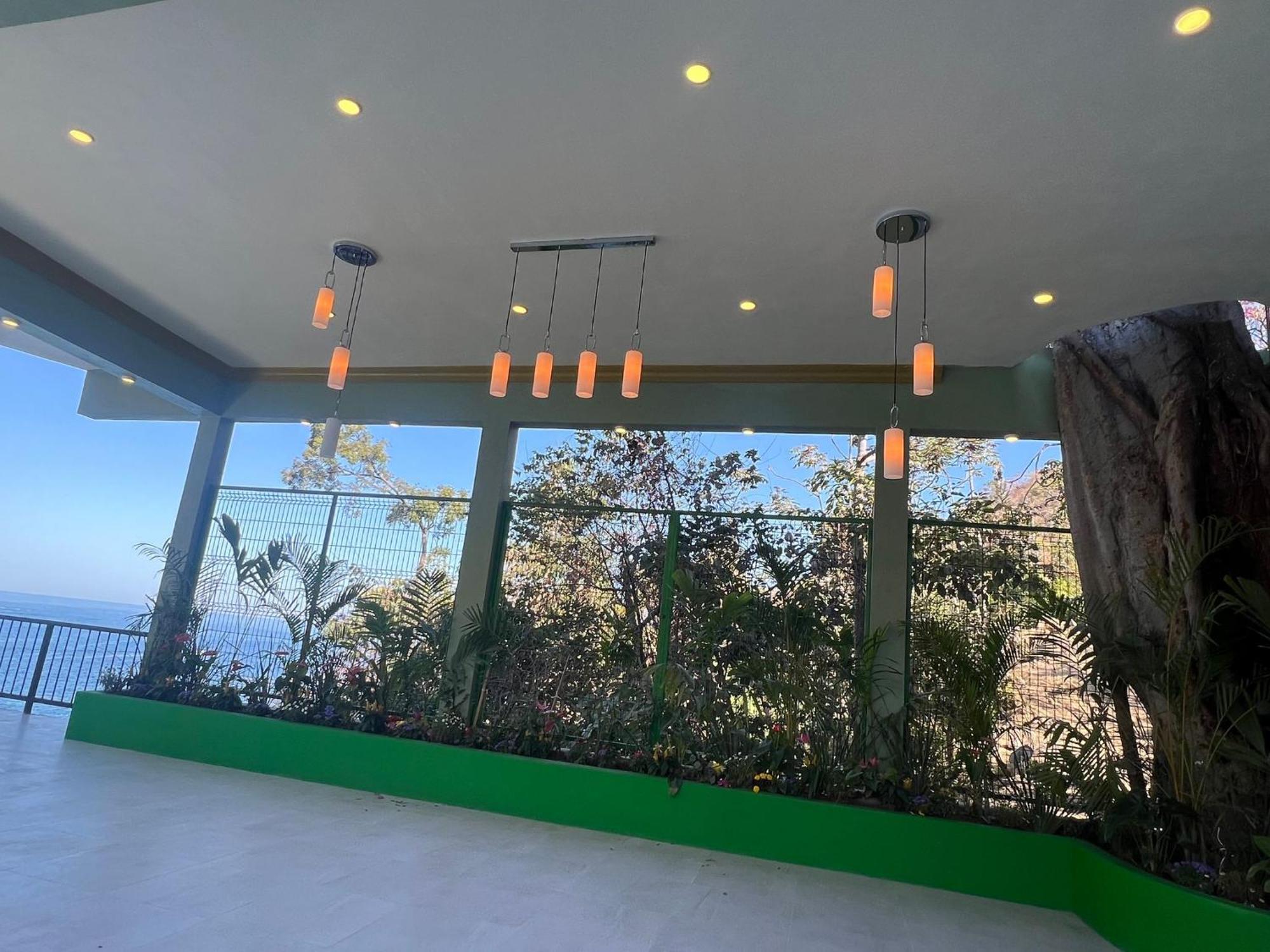 Family Vacation Home, 10 Miles From Downtown Pv Romantic Zone, Ocean Frontage Apartment *